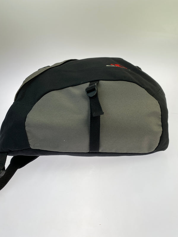 【現状渡し品】【メンズ】 ONEILL オニール スリングバッグ ワンショルダーバッグ ボディバッグ カバン 188-261004-hu-27-min カラー：グレー/ブラック 万代Net店