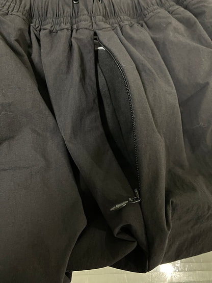【中古美品】【メンズ】 FUMITO GANRYU フミト ガンリュウ × PUMA BAGGY SLACKS プーマ バギー スラックス パンツ ボトムス 151-260930-yn-03-min サイズ：M カラー：ブラック 万代Net店