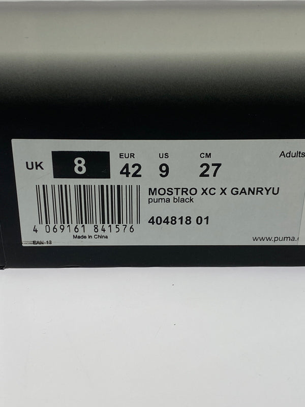 【中古美品】【メンズ】 FUMITO GANRYU フミト ガンリュウ × PUMA プーマ MOSTRO XC モストロ メンズ スニーカー 靴 シューズ コラボ 162-261007-em-02-min サイズ：27.0cm カラー：ブラック 万代Net店