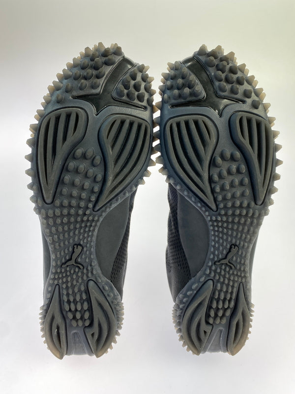 【中古美品】【メンズ】 FUMITO GANRYU フミト ガンリュウ × PUMA プーマ MOSTRO XC モストロ メンズ スニーカー 靴 シューズ コラボ 162-261007-em-02-min サイズ：27.0cm カラー：ブラック 万代Net店