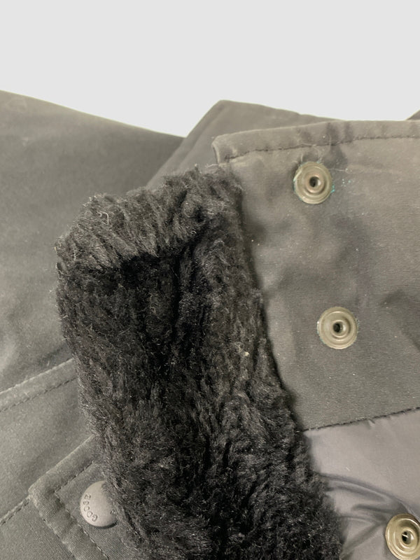 【中古品】【メンズ】 CANADA GOOSE カナダグース BANCROFT DOWN JACKET 3341JM バンクロフト ダウンジャケット メンズ アウター ミリタリーテイスト 141-260925-em-25-min サイズ：S カラー：ブラック 万代Net店