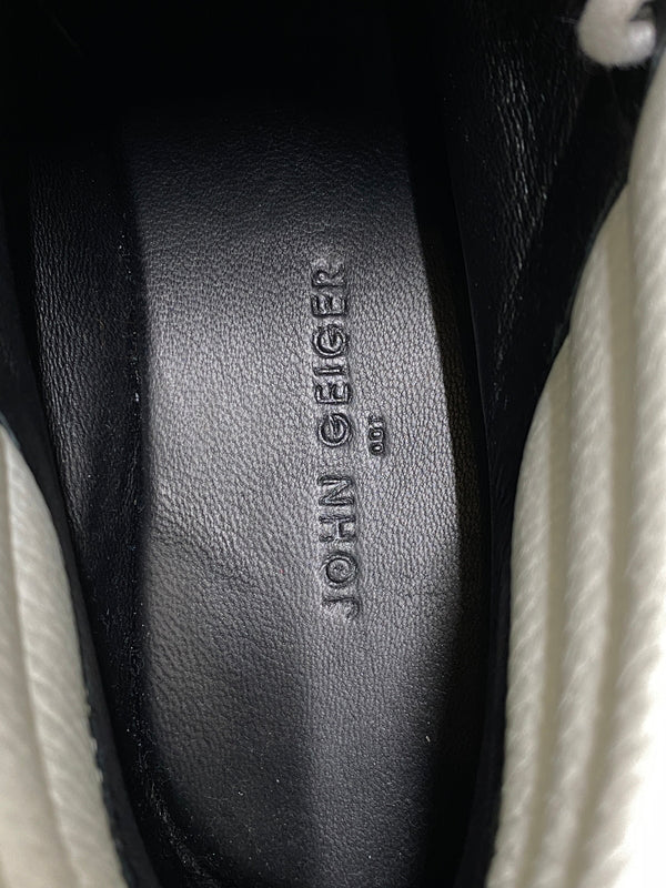 【中古品】【メンズ】 JOHN GEIGER ジョン ガイガー LEATHER SNEAKER レザー スニーカー 靴 シューズ 162-260926-zi-40-min サイズ：9 カラー：BLACK/WHITE 万代Net店