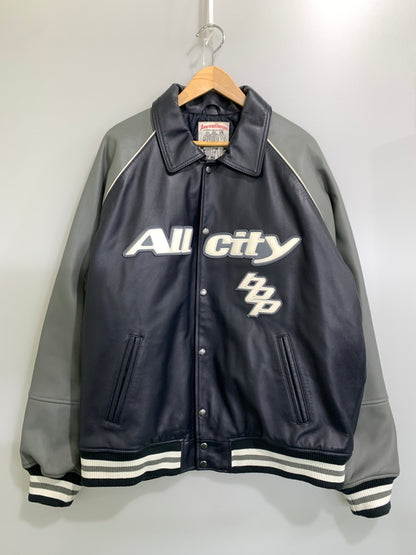 【中古品】【メンズ】 BLACK EYE PACHT ブラックアイパッチ × AVIREX アビレックス SIGNATURE VARSITY JACKET シグネチャー バーシティ ジャケット スタジャン スタジアムジャンパー 羊革 142-260925-em-33-min サイズ：XL カラー：ブラック/グレー 万代Net店