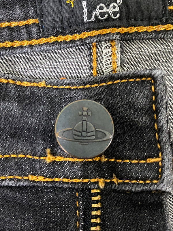 【中古品】【メンズ】 VIVIENNE WESTWOOD ANGLOMANIA ヴィヴィアンウエストウッド アングロマニア × LEE リー SLIM JEANS スリム ジーンズ ボトムス 152-260926-zi-28-min サイズ：W26/L33 カラー：ブラックインディゴ 万代Net店