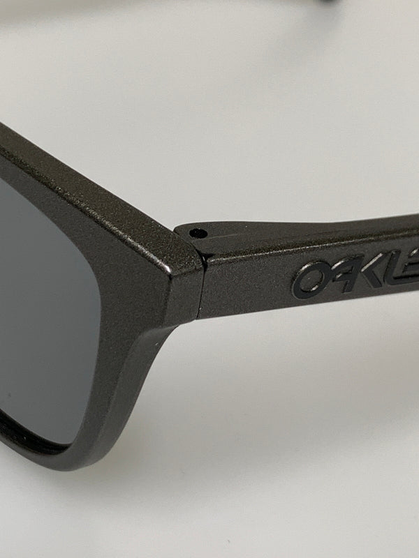 【中古品】【メンズ】 FROGSKINS フロッグスキン SUNGLASSES サングラス 54□17-138 アクセサリー 軽量 203-260927-em-42-min カラー：グレー 万代Net店