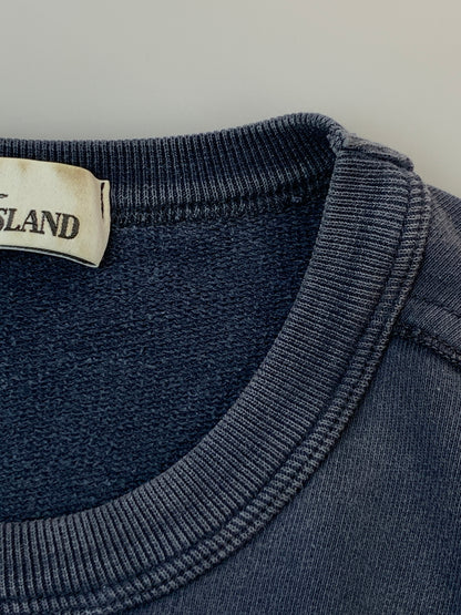 【中古品】【メンズ】 STONE ISLAND ストーンアイランド CREWNECK SWEATSHIRT クルーネック スウェットシャツ トップス トレーナー 141-260929-hu-23-min サイズ：XL カラー：ネイビー（色あせ） 万代Net店