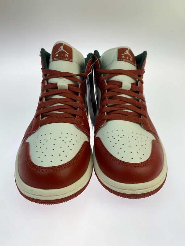 【中古品】【メンズ】 NIKE ナイキ AIR JORDAN 1 MID エア ジョーダン ワン ミッド DQ8426-105 靴 シューズ スニーカー 160-260929-hu-25-min カラー：レッド系/ホワイト/グリーン系 万代Net店