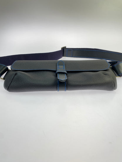 【中古品】【メンズ/レディース】 WILDSWANS ワイルドスワンズ ピスト ボディバッグ ミニショルダーバッグ カバン 188-261008-em-08-min カラー：ネイビー 万代Net店