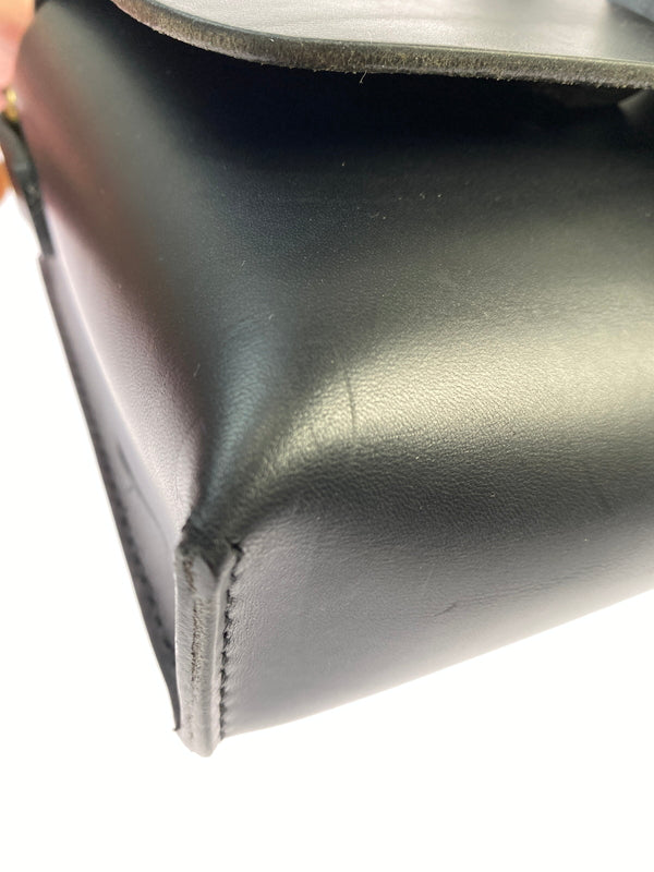 【中古品】【メンズ/レディース】 UN KNOWS アンノウズ LEATHER SHOULDER BAG レザー ショルダー バッグ カバン 188-261004-hu-18-min カラー：ブラック 万代Net店