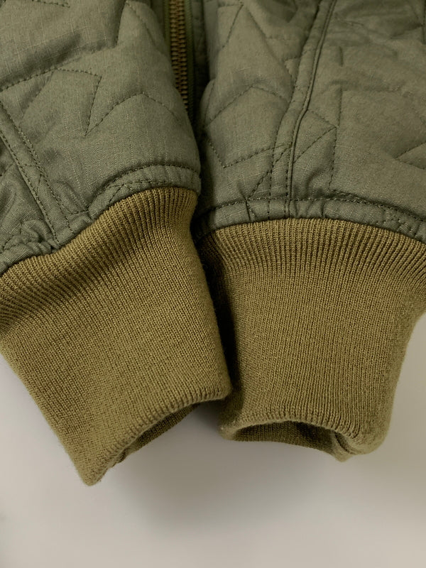【中古品】【メンズ】 T.M.T ティーエムティー STAR QUILT MA-1 JACKET TJK-F2408 スター キルト エムエーワン ジャケット メンズ アウター ブルゾン 140-261002-em-07-min サイズ：XL カラー：カーキ 万代Net店