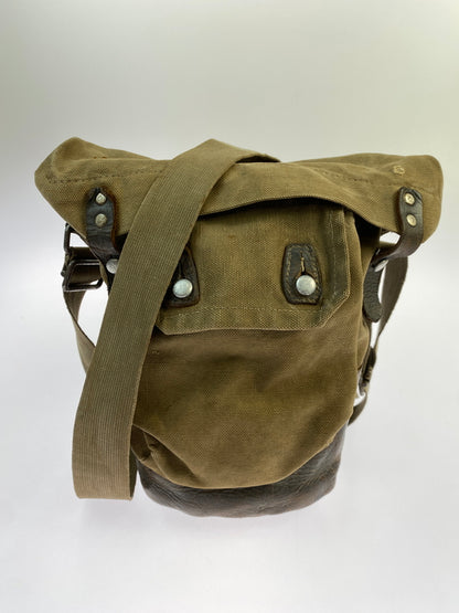 【現状渡し品】【メンズ】 フィンランド軍 ガスマスクバッグ ショルダーバッグ カバン ミリタリー 188-261004-hu-20-min カラー：ブラウン系 万代Net店