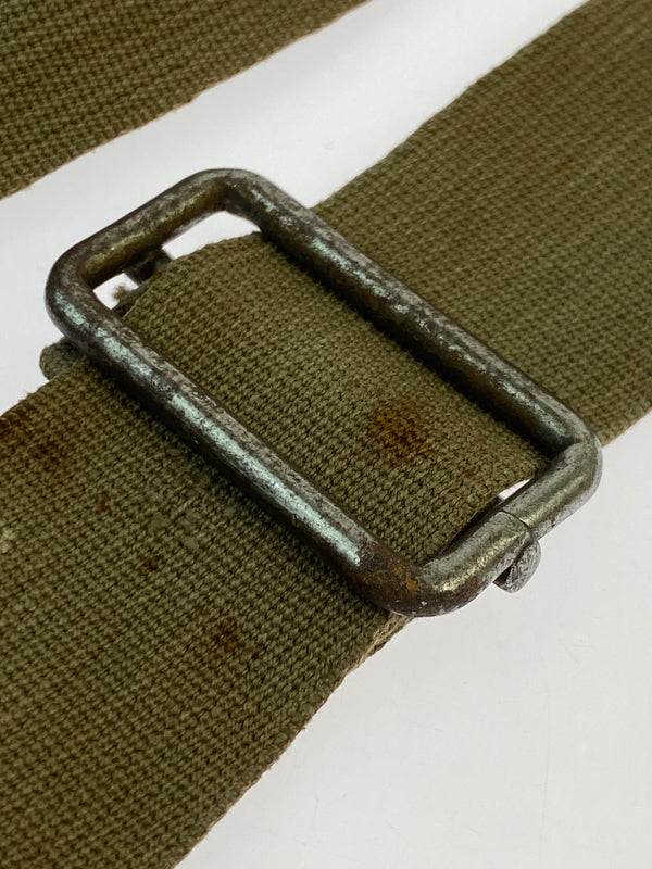 【現状渡し品】【メンズ】 フィンランド軍 ガスマスクバッグ ショルダーバッグ カバン ミリタリー 188-261004-hu-20-min カラー：ブラウン系 万代Net店