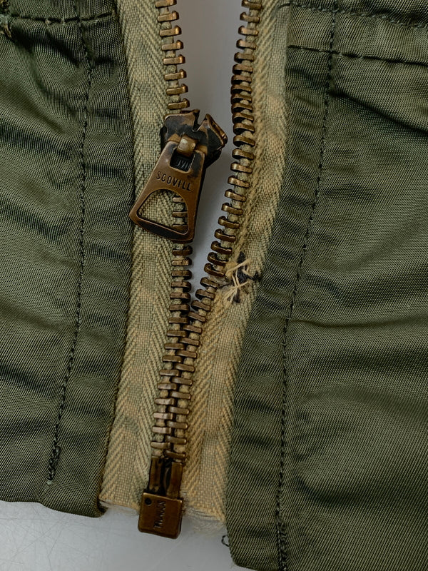 【ジャンク品】【メンズ】 USED ユーズド 60S MA-1 FLIGHT JACKET フライトジャケット ミリタリージャケット 146-261003-ta-11-min サイズ：サイズ不明 カラー：カーキ 万代Net店