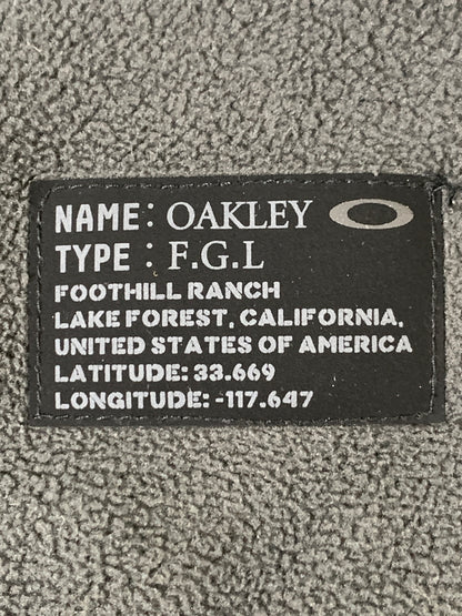 【中古品】【メンズ】 OAKLEY オークリー HIKING JACKET FGL PE DRAIN FLEECE CREW 2.7 FOA404157 ドレイン フリース クルー 2.7 メンズ マイクロフリース 長袖 スウェット 148-261005-em-28-min サイズ：L カラー：グレー 万代Net店