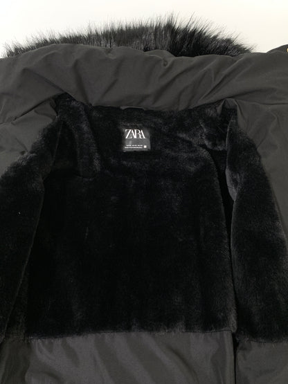 【中古品】【レディース】 ZARA ザラ ファーフード付き ロングダウン アウター 169-261023-hu-17-min サイズ：USA XS カラー：ブラック 万代Net店