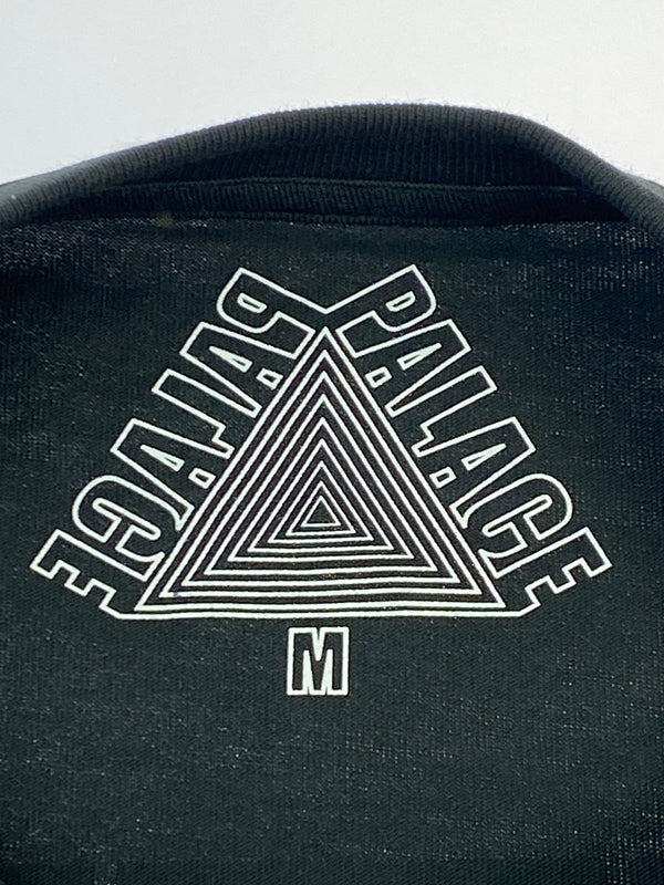 【中古品】【メンズ】 PALACE パレス TOP UP T-SHIRT トップ アップ Tシャツ メンズ 半袖 ショートスリーブ 142-261005-em-04-min サイズ：M カラー：ブラック 万代Net店