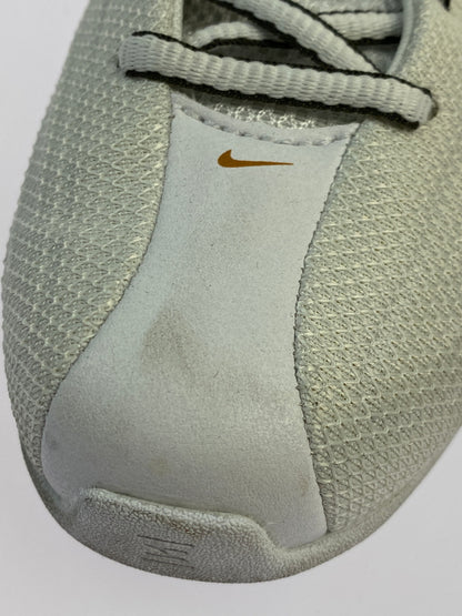 【中古品】【メンズ/レディース】 NIKE ナイキ W SHOX Z ウィメンズ ショックス ゼット HQ7540-100 靴 シューズ スニーカー 166-261004-hu-03-min カラー：WHITE / METALLIC GOLD 万代Net店