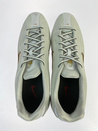 【中古品】【メンズ/レディース】 NIKE ナイキ W SHOX Z ウィメンズ ショックス ゼット HQ7540-100 靴 シューズ スニーカー 166-261004-hu-03-min カラー：WHITE / METALLIC GOLD 万代Net店