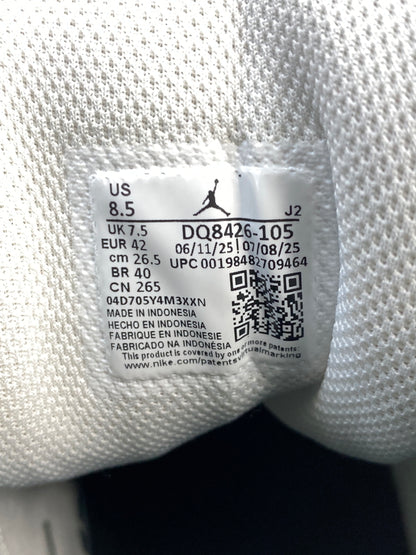 【中古品】【メンズ】 NIKE ナイキ AIR JORDAN 1 MID DQ8426-105 エア ジョーダン 1 ミッド スニーカー 靴 160-260930-yn-39-min サイズ：26.5cm US8.5 カラー：SAIL/MIDNIGHT GREEN 万代Net店