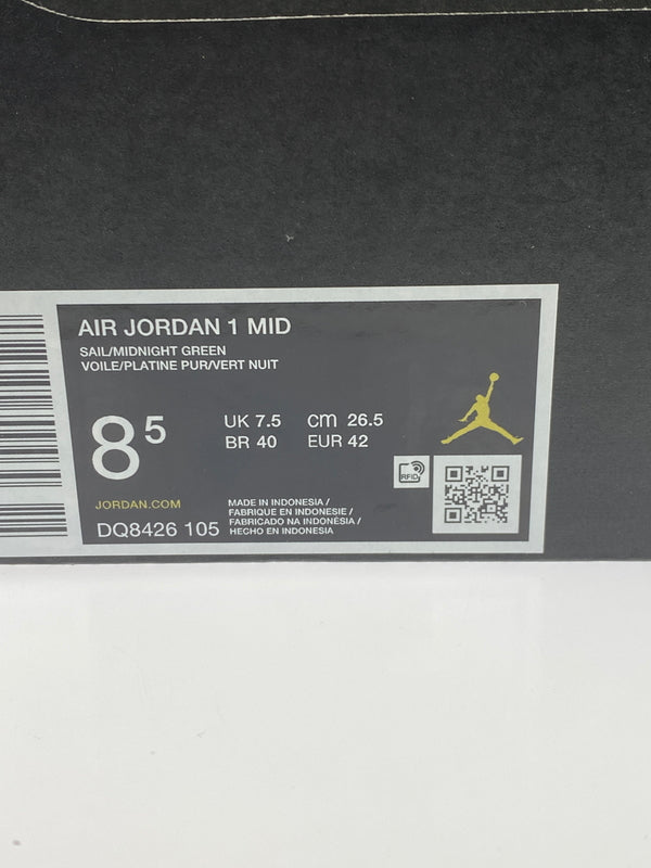 【中古品】【メンズ】 NIKE ナイキ AIR JORDAN 1 MID DQ8426-105 エア ジョーダン 1 ミッド スニーカー 靴 160-260930-yn-39-min サイズ：26.5cm US8.5 カラー：SAIL/MIDNIGHT GREEN 万代Net店