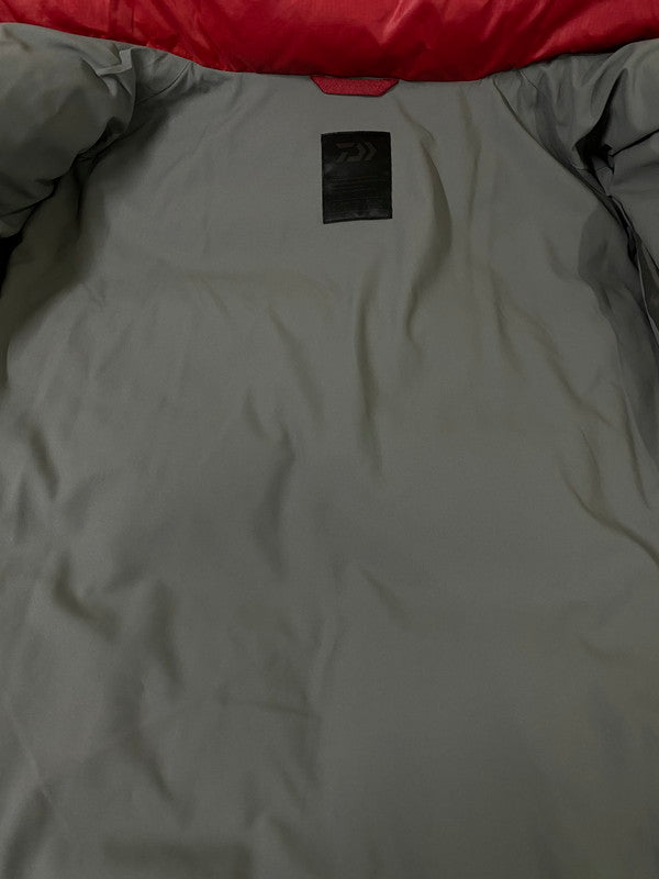 【中古品】【メンズ】 DAIWA PIER39 ダイワ ピア39 TECH BACK PACKER DOWN PARKA BW-21022W テック バック パッカー ダウン パーカ アウター ダウンジャケット 144-261002-em-26-min サイズ：M カラー：レッド 万代Net店
