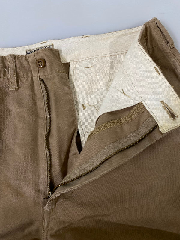 【現状渡し品】【メンズ】 BUZZ RICKSON'S バズリクソンズ ARMY CHINO PANTS アーミー チノ パンツ メンズ ボトムス ミリタリーパンツ 156-261002-em-42-min サイズ：31×34 カラー：ベージュ 万代Net店