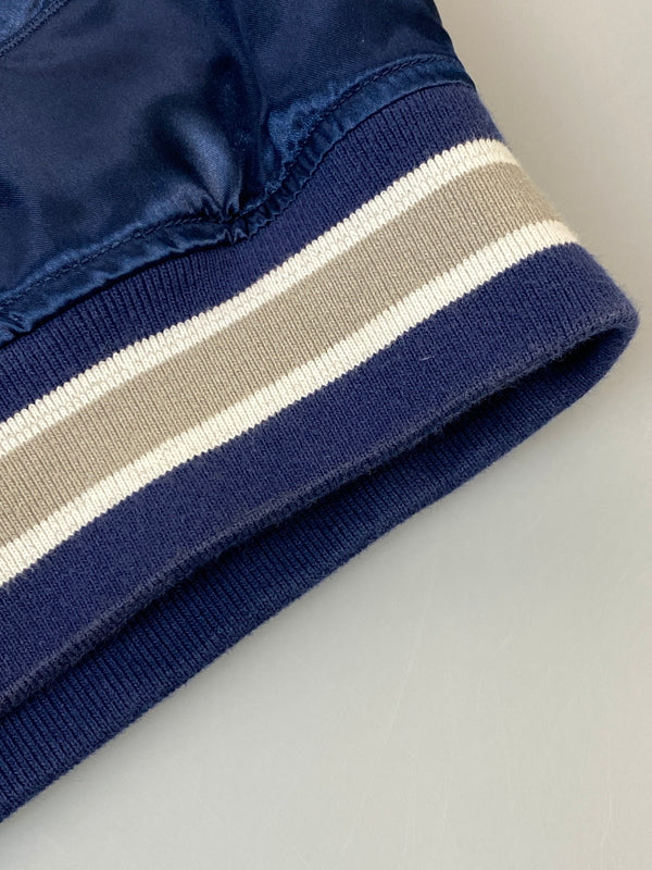 【中古品】【メンズ】 SUPREME × CHAMPION シュプリーム チャンピオン 082018 18AW HOODED SATIN VARSITY JACKET フーデットサテンバーシティ ジャケット スタジャン 149-261003-ta-22-min サイズ：L カラー：ネイビー 万代Net店