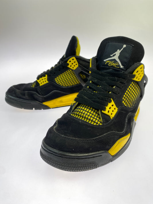 【中古品】【メンズ】 NIKE ナイキ AIR JORDAN 4 RETRO DH6927-017 エア ジョーダン 4 レトロ スニーカー 靴 160-261007-yn-06-min サイズ：28.0cm US10 カラー：BLACK/WHITE-TOUR YELLOW 万代Net店