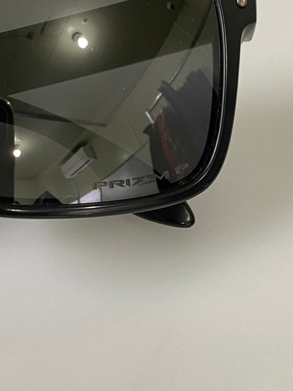 【現状渡し品】【メンズ】 OAKLEY オークリー HOLBROOK ホルブルック 偏光サングラス OO9244-2556 サングラス アクセサリー 203-261008-KS-26-min サイズ：56□ 17 138 カラー：ブラック 万代Net店