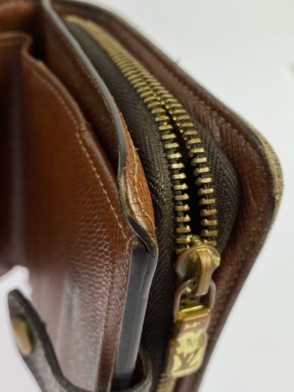 【中古品】【メンズ/レディース】 LOUIS VUITTON ルイ・ヴィトン モノグラム コンパクト・ジップ M61667 二つ折り財布 ウォレット 179-261008-em-05-min カラー：ブラウン 万代Net店