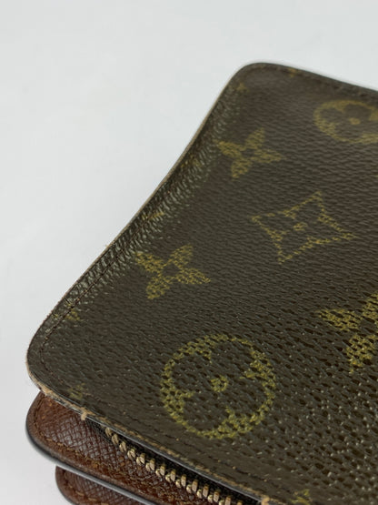 【中古品】【メンズ/レディース】 LOUIS VUITTON ルイ・ヴィトン モノグラム コンパクト・ジップ M61667 二つ折り財布 ウォレット 179-261008-em-05-min カラー：ブラウン 万代Net店