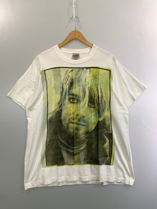 【中古品】【メンズ】 TWOFACE CHOOSE ME トゥーフェイス チューズ ミー ORIGINAL KURT COBAIN SS TEE オリジナル カート コバーン ショートスリーブ ティー 半袖 トップス 146-261006-hu-38-min サイズ：XL カラー：ホワイト 万代Net店