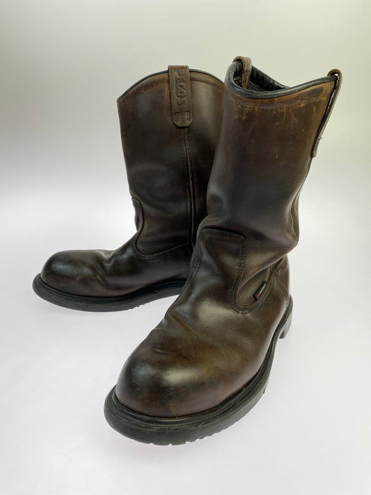 【現状渡し品】【メンズ】 RED WING レッド ウィング PECOS 11-INCH WATERPROOF SAFETY TOE PULL-ON WORK BOOT ペコス 11インチ ウォータープルーフ セーフティ トゥ プルオン ワーク ブーツ 2230 164-261021-hu-12-min カラー：ブラウン系 万代Net店