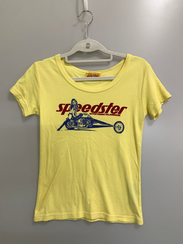 【中古品】【レディース】 HYSTERIC GLAMOUR ヒステリックグラマー 25SS SPEEDSTER チビTシャツ レディース トップス 半袖タイトTシャツ ベビーTシャツ 170-261008-em-41-min サイズ：FREE カラー：クリームイエロー 万代Net店
