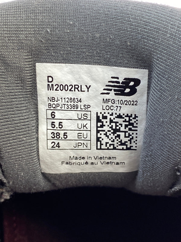 【中古品】【レディース】 NEW BALANCE ニューバランス ローカットスニーカー M2002RLY レディース 靴 シューズ 166-261008-em-03-min サイズ：24.0cm カラー：ブラウン 万代Net店