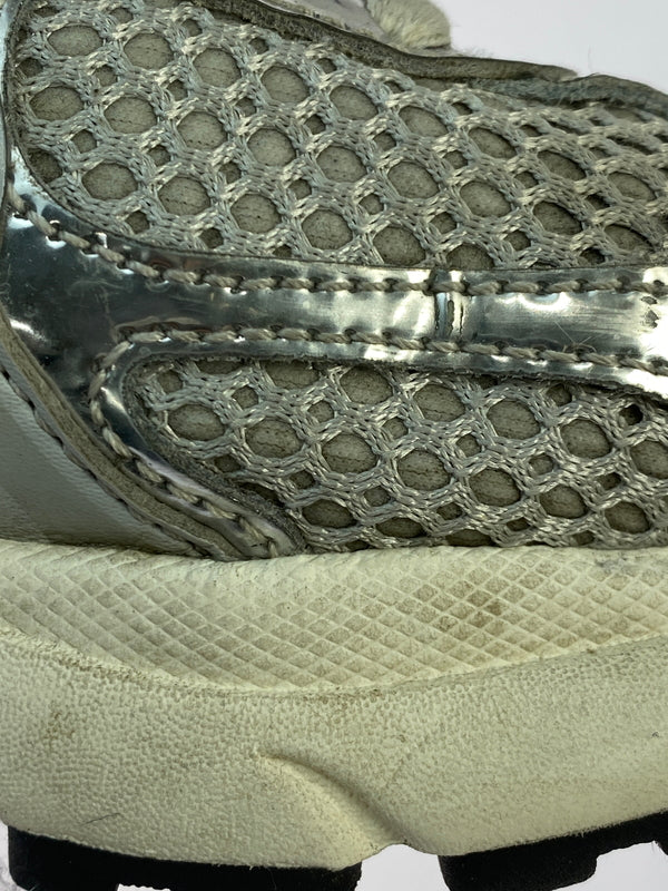 【中古品】【レディース】 NIKE ナイキ W ZOOM VOMERO 5 FD0884-025 ズーム ボメロ 5 ウィメンズ シューズ スニーカー レディース 靴 166-261008-em-04-min サイズ：24.0cm カラー：シルバー系 万代Net店