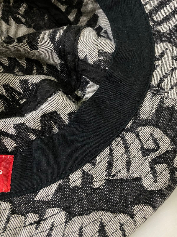 【中古品】【メンズ】 SUPREME シュプリーム FAT TIP JACQUARD DENIM CRUSHER ファット ティップ ジャカード デニム クラッシャー 帽子 ハット バケットハット 185-261008-KS-27-min サイズ：M-R カラー：ブラック/グレー 万代Net店