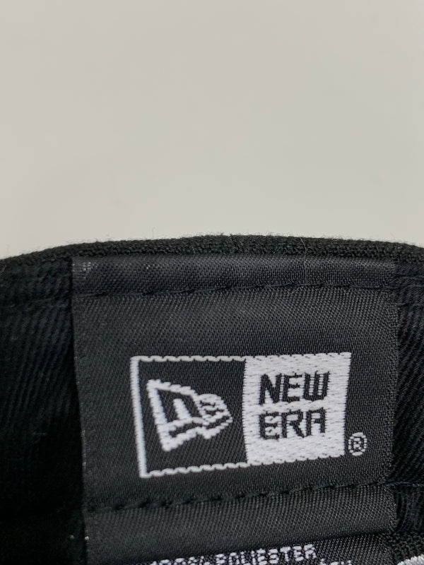 【中古品】【メンズ】 SUPREME シュプリーム NEW YORK YANKEES NEW ERA CAP ニューヨークヤンキース ニューエラ キャップ 帽子 185-261013-yn-01-min サイズ：7 1/4 57.7cm カラー：ブラック 万代Net店
