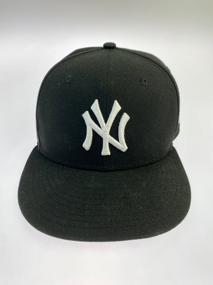 【中古品】【メンズ】 SUPREME シュプリーム NEW YORK YANKEES NEW ERA CAP ニューヨークヤンキース ニューエラ キャップ 帽子 185-261013-yn-01-min サイズ：7 1/4 57.7cm カラー：ブラック 万代Net店