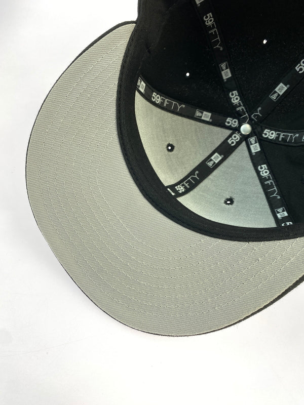 【中古品】【メンズ】 SUPREME シュプリーム NEW YORK YANKEES NEW ERA CAP ニューヨークヤンキース ニューエラ キャップ 帽子 185-261013-yn-01-min サイズ：7 1/4 57.7cm カラー：ブラック 万代Net店