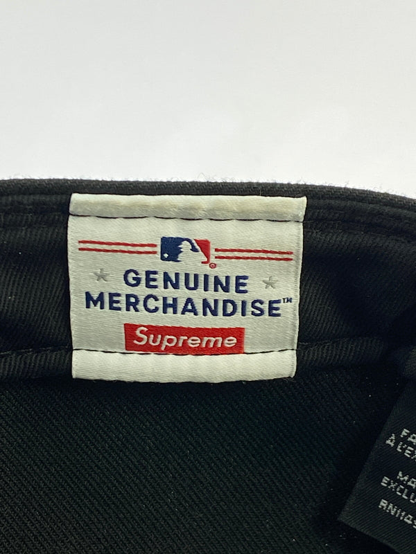 【中古品】【メンズ】 SUPREME シュプリーム NEW YORK YANKEES NEW ERA CAP ニューヨークヤンキース ニューエラ キャップ 帽子 185-261013-yn-01-min サイズ：7 1/4 57.7cm カラー：ブラック 万代Net店