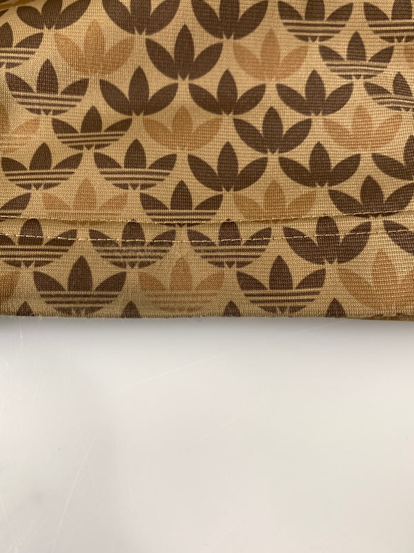 【中古品】【メンズ】 ADIDAS アディダス FIREBIRD CLASSIC MOLOGLAM TRACK PANTS ファイヤーバード クラシック モノグラム トラック パンツ メンズ ボトムス ジャージ 158-261008-em-26-min サイズ：XS カラー：ブラウン 万代Net店