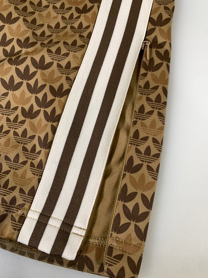 【中古品】【メンズ】 ADIDAS アディダス FIREBIRD CLASSIC MOLOGLAM TRACK PANTS ファイヤーバード クラシック モノグラム トラック パンツ メンズ ボトムス ジャージ 158-261008-em-26-min サイズ：XS カラー：ブラウン 万代Net店