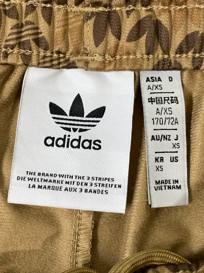 【中古品】【メンズ】 ADIDAS アディダス FIREBIRD CLASSIC MOLOGLAM TRACK PANTS ファイヤーバード クラシック モノグラム トラック パンツ メンズ ボトムス ジャージ 158-261008-em-26-min サイズ：XS カラー：ブラウン 万代Net店