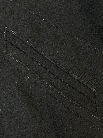【中古品】【メンズ】 U.S.NAVY ユーエスネイビー カデットコート F05611-82-C-0061 80'S 80年代 ヴィンテージ アメリカ軍 ウールコート 防寒 ミリタリー 146-261007-em-35-min サイズ：S カラー：ブラック 万代Net店