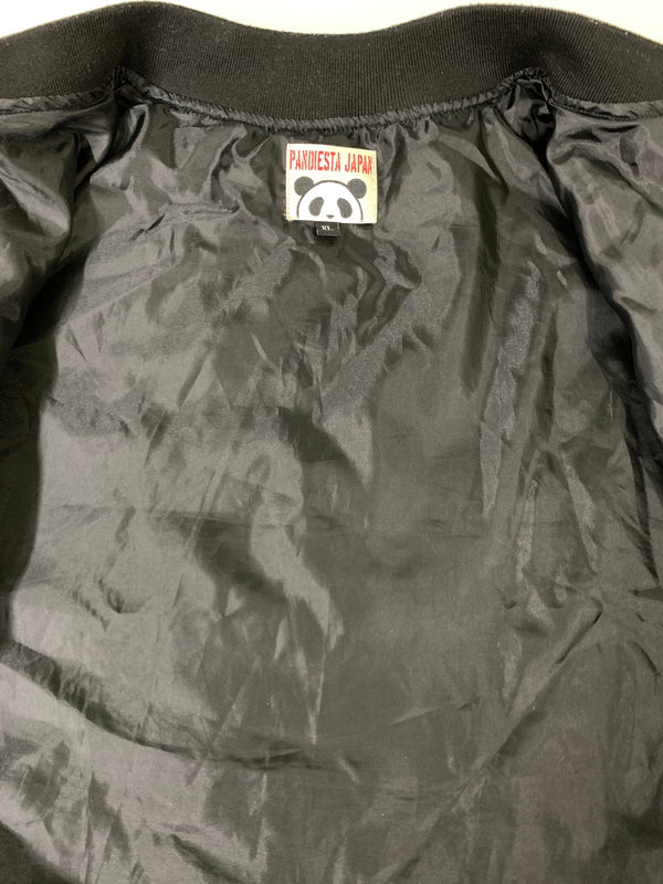 【中古品】【メンズ】 PANDIESTA JAPAN パンディエスタ ジャパン 中華風パンダさんBIGシルエットMA-1 122040 エムエーワン メンズ アウター ブルゾン 刺繍 パンダ 145-261008-em-31-min サイズ：XL カラー：ブラック 万代Net店