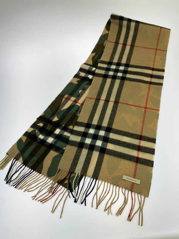 【中古品】【メンズ/レディース】 BURBERRY バーバリー WOOL MUFFLER ITFRAFER10CAS ウールマフラー チェック スカーフ 大型ストール 183-261008-em-13-min カラー：ベージュ系 万代Net店