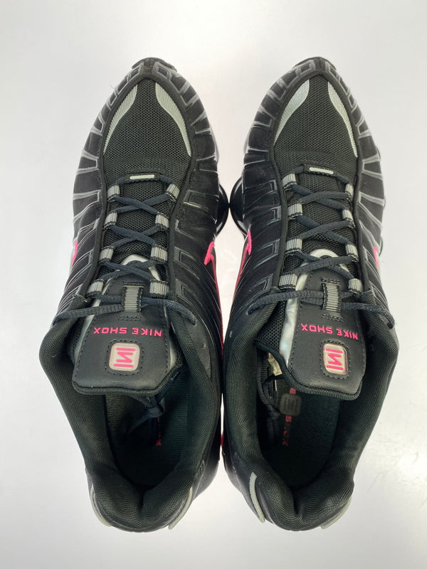 【中古品】【メンズ】 NIKE ナイキ W SHOX TL OFF NOIR METALLIC SILVER-HYPER ウィメンズ ショックス ティーエル オフ ノワール メタリック シルバー ハイパー IQ0273-045 靴 シューズ スニーカー 160-261011-hu-02-min カラー：OFF NOIR/METALLIC SILVER 万代Net店