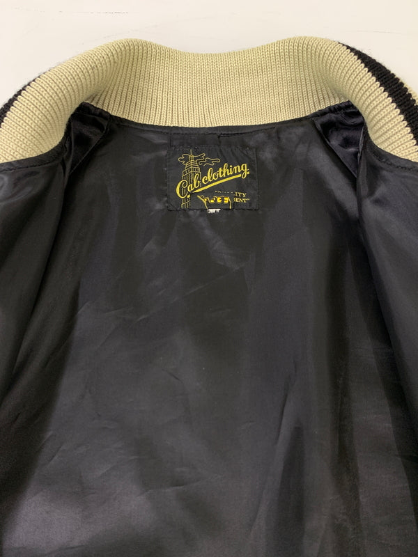 【現状渡し品】【メンズ】 C.A.B.CLOTHING キャブ クロージング 8262 CHAIN STITCH WOOL VARSITY JACKET チェーンステッチ・ウール・バーシティジャケット スタジャン 146-261010-ta-06-min サイズ：L カラー：ブラック/ベージュ 万代Net店