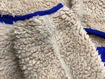 【中古品】【メンズ】 PATAGONIA パタゴニア 23024 02年製 CLASSIC RETRO CARDIGAN クラシックレトロカーディガン ボア アウター 144-261010-ta-11-min サイズ：L カラー：ベージュ/ブルー 万代Net店